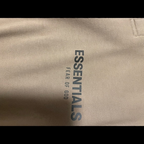 Fear of God essentials polo - Picture 1 of 5